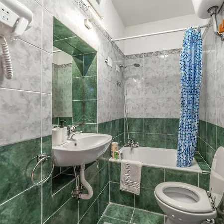 Casa Sincera - Ospedale Gemelli & Metro Battistini Apartmán Řím