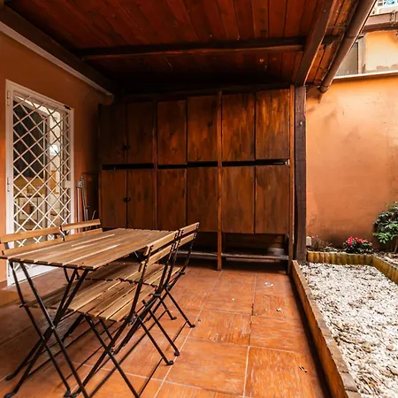 Casa Sincera - Ospedale Gemelli & Metro Battistini Apartmán *